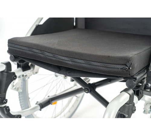 Кресло-коляска механическая MET Stable