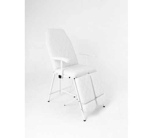 Кресло педикюрное с прошивкой ромбом Горизонт